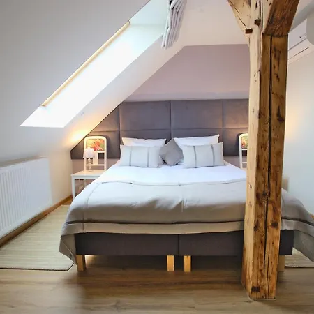 Na Skarpie 종프코비체 실롱스키에